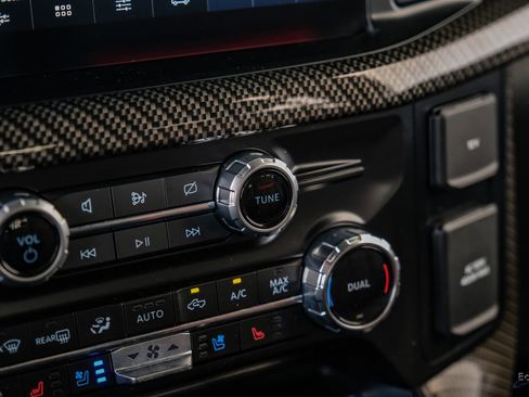 Used 2024 Ford F150 Lariat w/ Equipment Group 502A High image 65