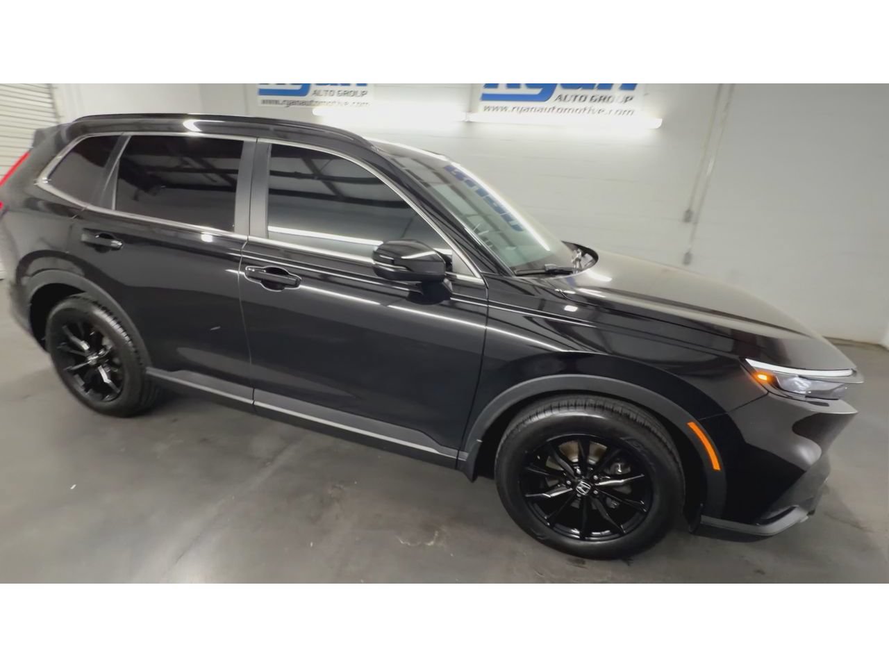Used 2024 Honda CR-V Sport image 2