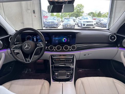 Used 2022 Mercedes-Benz E 350 4MATIC Sedan w/ AMG Line Exterior image 45