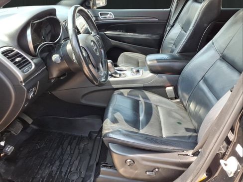 Used 2020 Jeep Grand Cherokee Limited w/ Premium Lighting Group AWD/4WD image 19