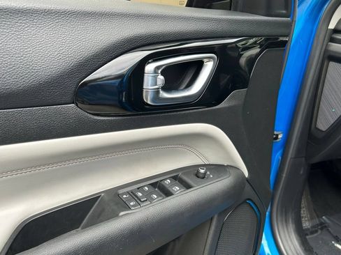 Certified 2022 Jeep Compass Limited AWD/4WD image 16
