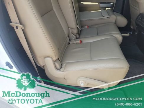 Used 2016 Toyota Sequoia Limited AWD/4WD image 30