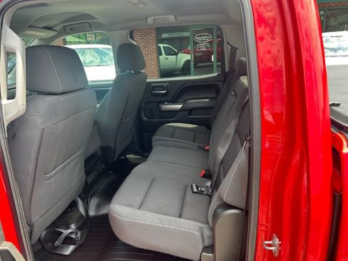 Used 2018 Chevrolet Silverado 1500 LT AWD/4WD image 15
