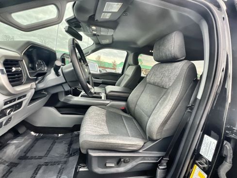 Used 2022 Ford F150 XLT w/ Equipment Group 302A High image 13