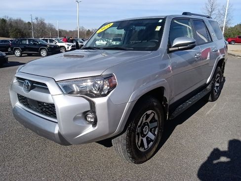 Used 2023 Toyota 4Runner TRD Off-Road Premium image 7