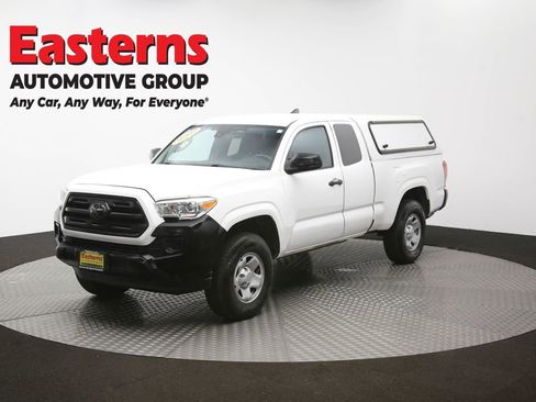 Used 2019 Toyota Tacoma SR image 53