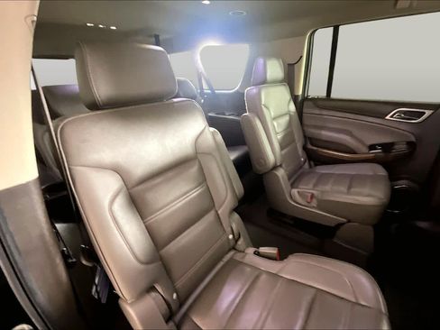 Used 2020 GMC Yukon XL Denali RWD image 19