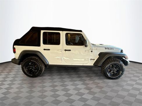 Used 2021 Jeep Wrangler Unlimited Sport image 5