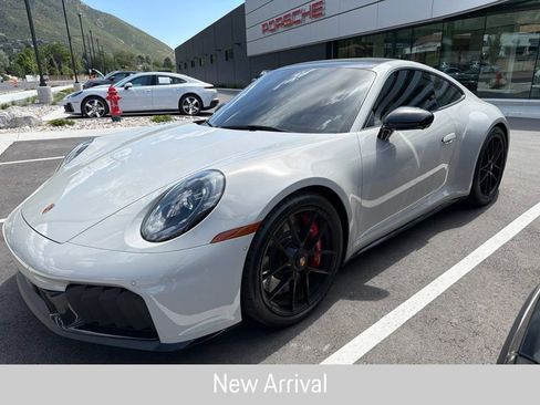 Certified 2026 Porsche 911 Carrera GTS RWD image 9