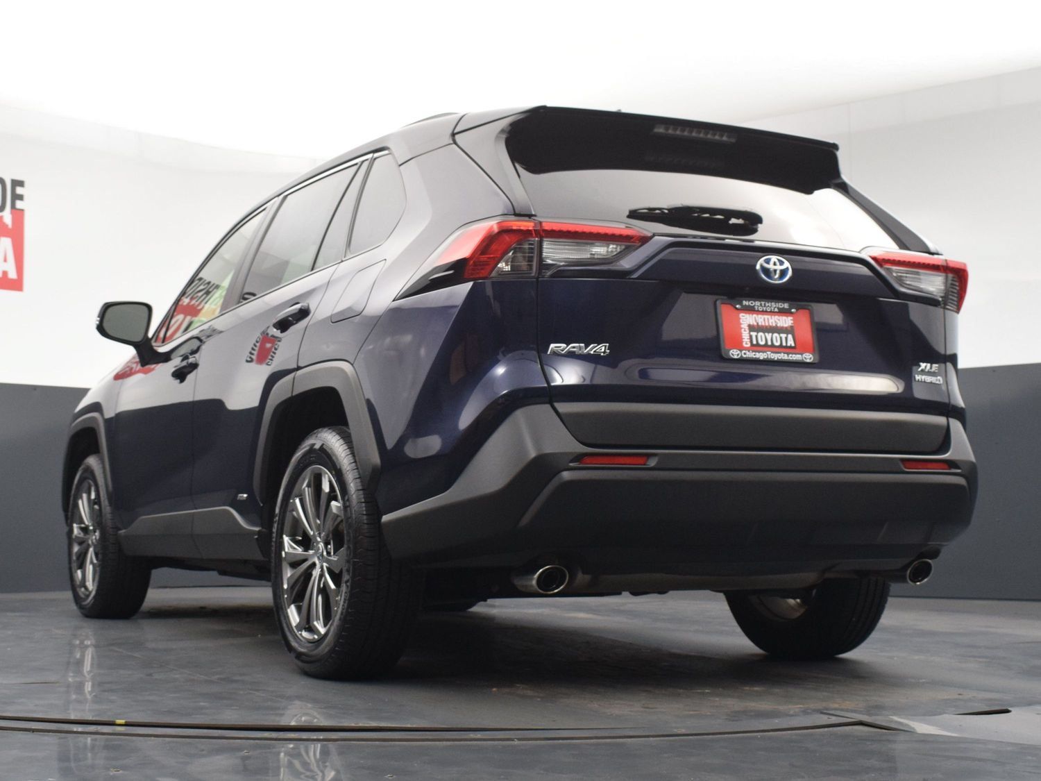 Used 2023 Toyota RAV4 XLE Premium AWD/4WD image 30