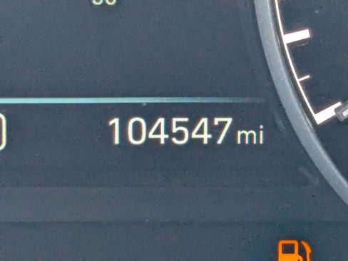 Used 2017 Genesis G90 5.0 Ultimate image 30