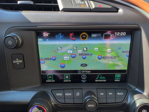 Used 2018 Chevrolet Corvette Stingray Coupe w/ 3LT Preferred Equipment Group image 21