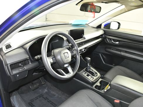 Certified 2023 Honda CR-V LX image 2