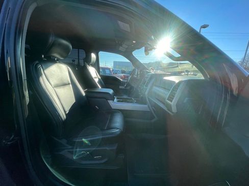 Used 2019 Ford F250 Lariat w/ Lariat Value Package image 25