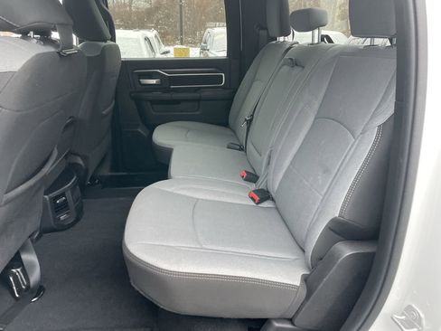 Used 2024 RAM 2500 Big Horn w/ Bed Utility Group image 21