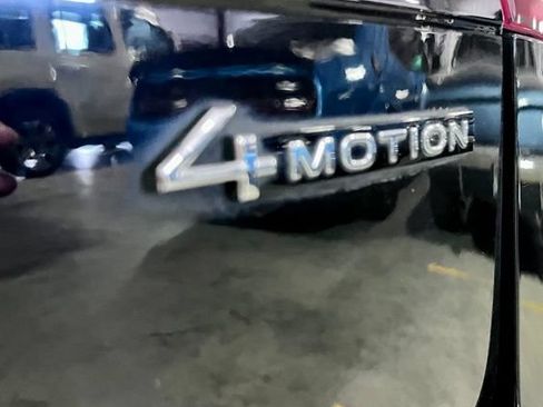 Used 2022 Volkswagen Tiguan SE R-Line AWD/4WD image 28