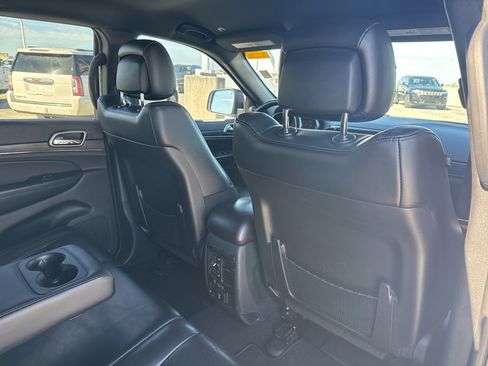 Used 2019 Jeep Grand Cherokee Limited X image 15