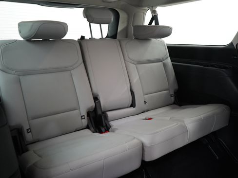 Used 2025 Ford Expedition Max Platinum w/ Driver's Package AWD/4WD image 14