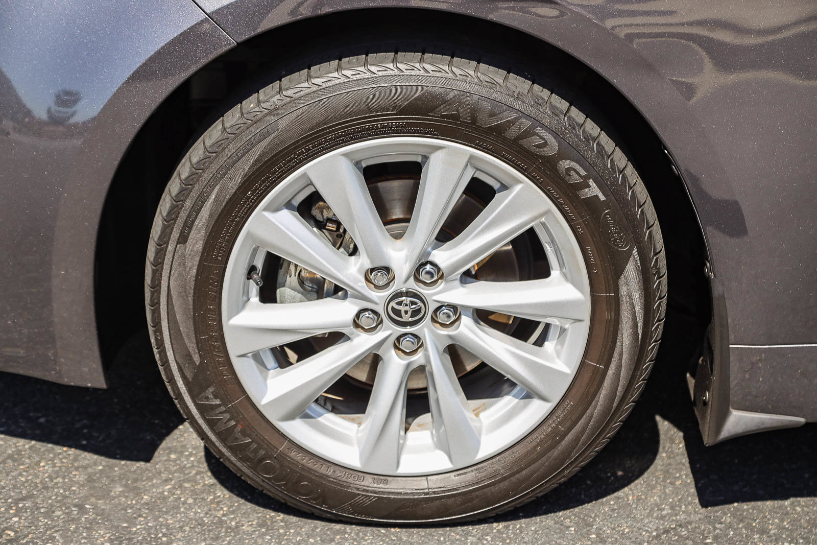 Certified 2025 Toyota Corolla SE w/ SE Package FWD image 9