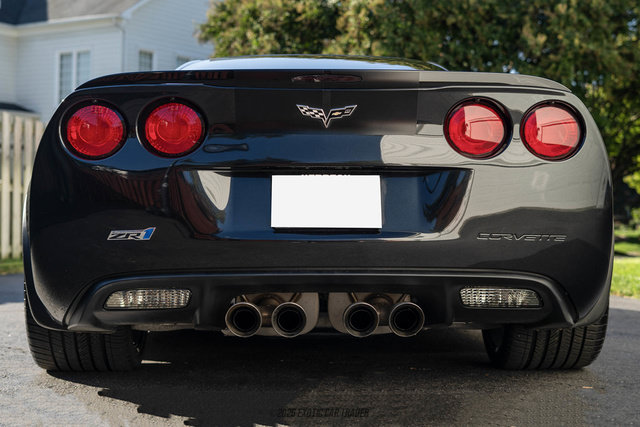 Used 2012 Chevrolet Corvette ZR1 w/ 3ZR Preferred Equipment Group RWD image 6