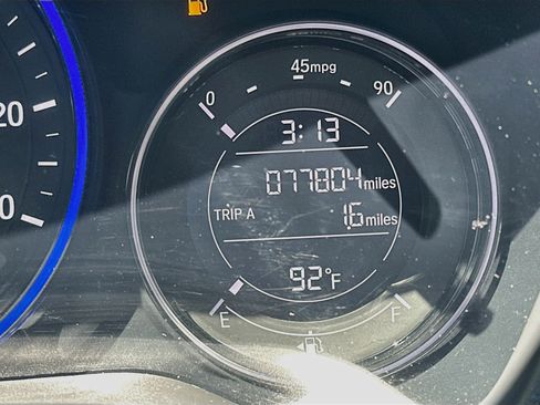 Used 2021 Honda HR-V LX image 18