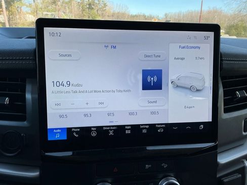 Used 2022 Ford Expedition XLT image 18