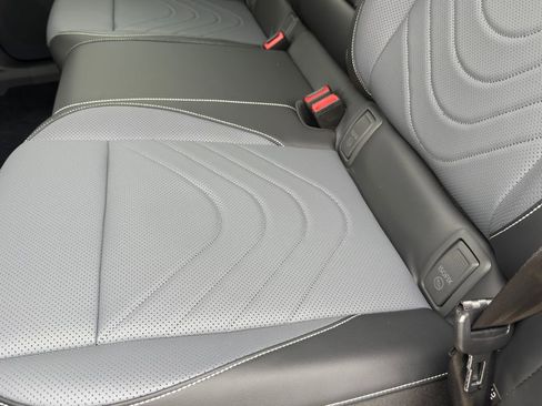 New 2026 Volkswagen Tiguan SE R-Line image 26