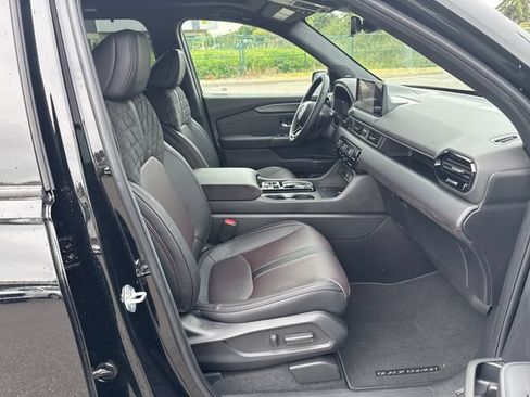 Used 2026 Honda Pilot Black Edition image 10
