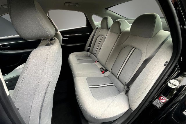 Used 2021 Hyundai Sonata SE FWD image 22