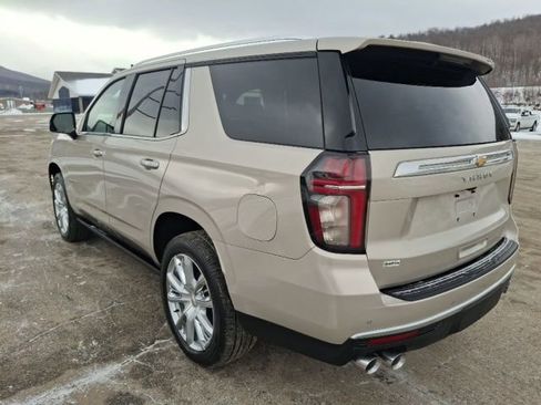 Used 2021 Chevrolet Tahoe High Country w/ Premium Package image 5