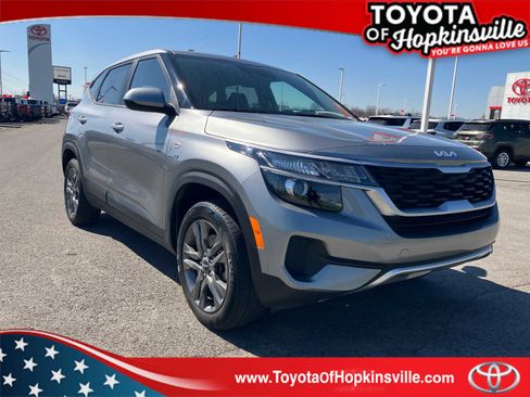 Used 2023 Kia Seltos LX image 1