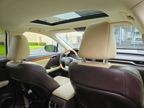 Used 2017 Lexus RX 350 FWD w/ Premium Package image 41