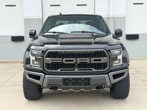 Used 2019 Ford F150 Raptor w/ Equipment Group 802A Luxury AWD/4WD image 8
