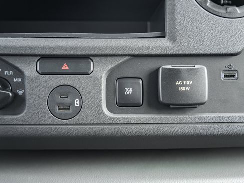 New 2026 Ford E-350 and Econoline 350 Super Duty w/ Power Equipment Group image 29