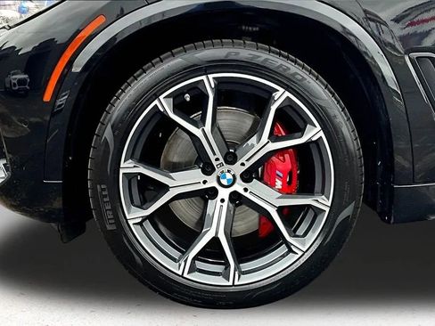 Used 2022 BMW X5 xDrive40i w/ M Sport Package AWD/4WD image 35