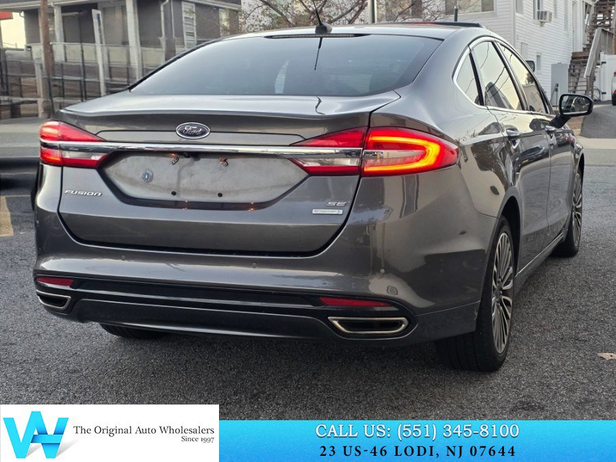 Used 2017 Ford Fusion SE w/ Fusion SE Technology Package AWD/4WD image 6