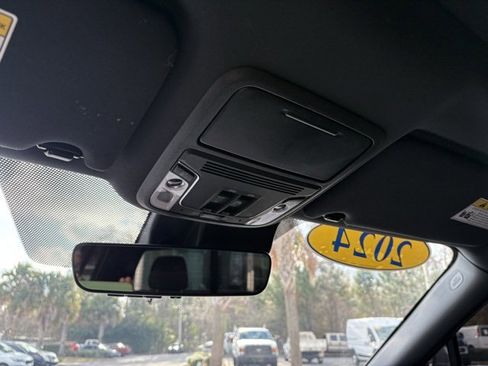 Used 2024 Honda Ridgeline RTL image 17