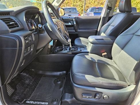 Used 2018 Toyota 4Runner TRD Pro image 8