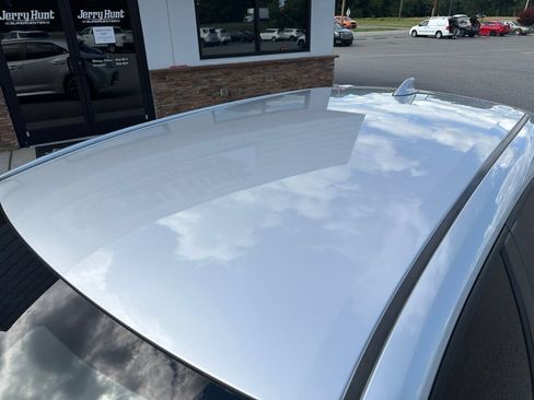 Used 2021 Toyota Corolla XSE FWD image 12