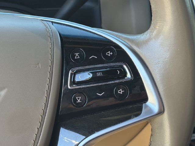 Used 2019 Cadillac Escalade Platinum RWD image 27