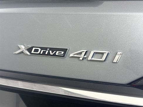 Used 2023 BMW X7 xDrive40i image 11