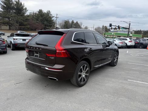 Used 2018 Volvo XC60 T6 Inscription w/ Luxury Seat Package image 4