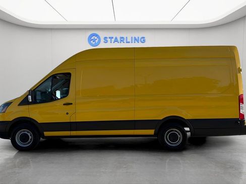 Used 2019 Ford Transit 250 148 High Roof Extended RWD image 3
