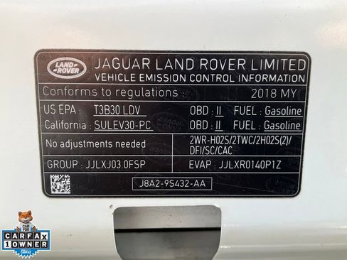Used 2018 Land Rover Range Rover Velar R-Dynamic SE AWD/4WD image 13