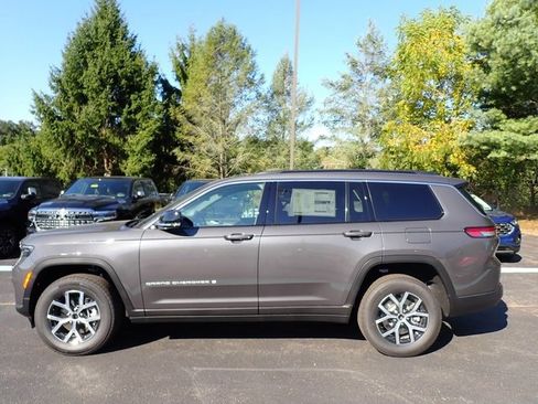 New 2025 Jeep Grand Cherokee L Limited image 2