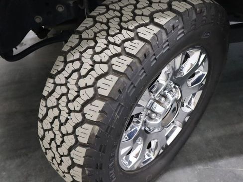 Used 2021 Ford F250 Lariat image 42