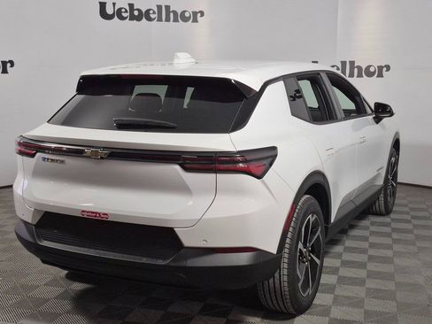 New 2026 Chevrolet Equinox EV LT image 7