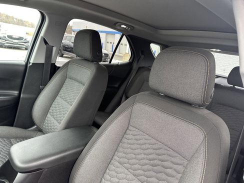 Used 2021 Chevrolet Equinox LT image 22