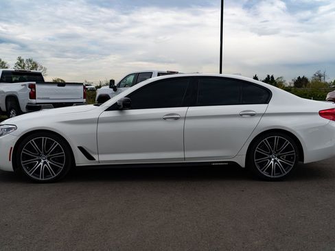 Used 2017 BMW 540i w/ M Sport Package image 4