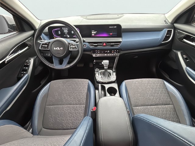 Used 2025 Kia Seltos S FWD image 17